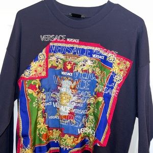 2022 Versace collection sweater